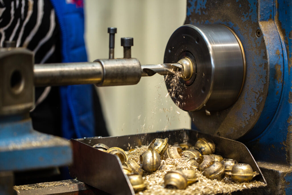 CNC turning services machine used for precision engineering workCNC turning services machine used for precision engineering work